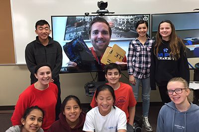 Alum with mpa students