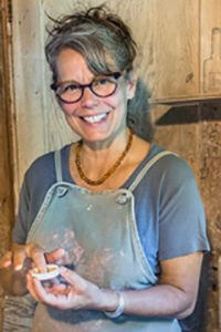 Lisa buck pottery experience